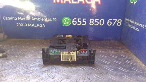 CAJA RELES / FUSIBLES 91650