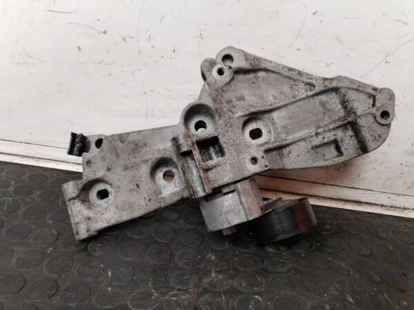 SOPORTE ALTERNADOR 112265