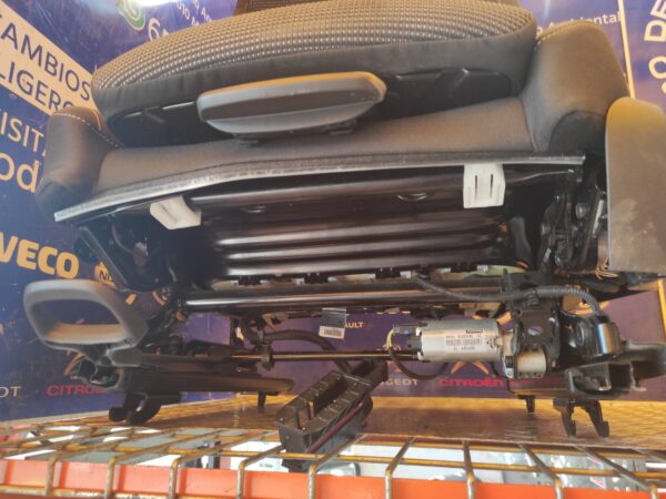 ASIENTO DELANTERO IZQUIERDO 94669