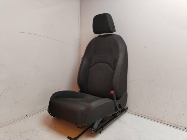 ASIENTO DELANTERO DERECHO 113767