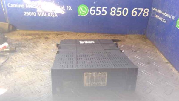 CAJA RELES / FUSIBLES 91649