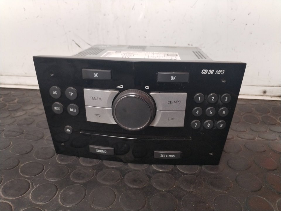 SISTEMA AUDIO / RADIO CD 111756