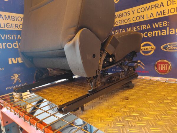 ASIENTO DELANTERO IZQUIERDO 94669