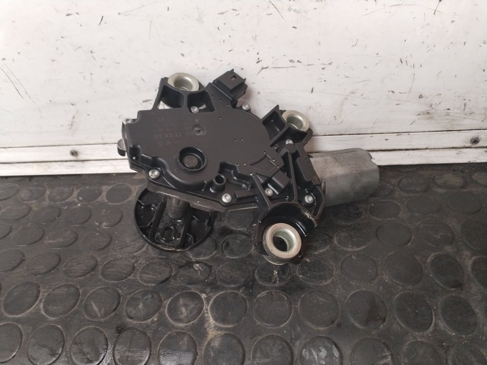 MOTOR LIMPIA TRASERO 111547