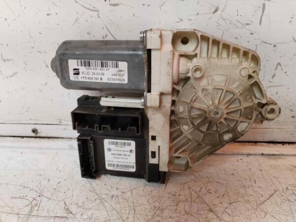 MOTOR ELEVALUNAS DELANTERO IZQUIERDO 116414