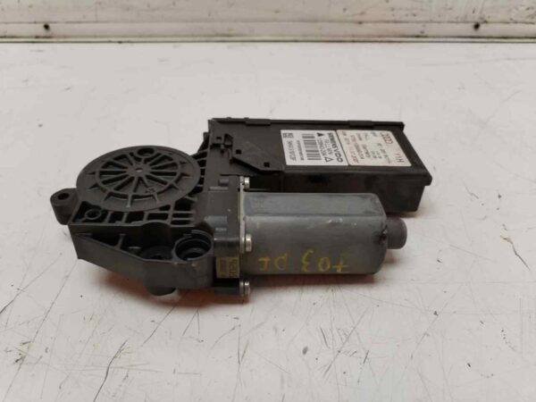 MOTOR ELEVALUNAS DELANTERO IZQUIERDO 117005