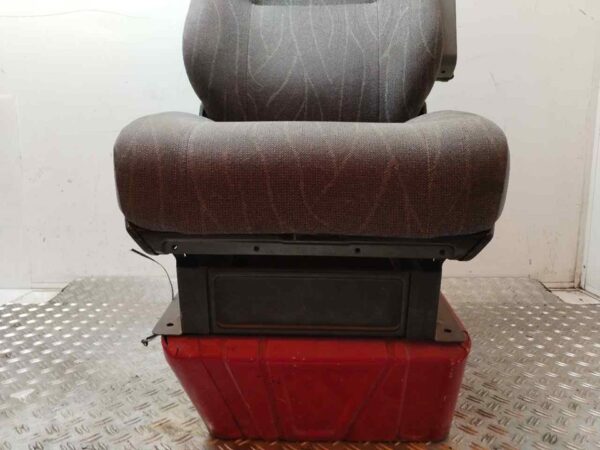 ASIENTO DELANTERO DERECHO 118815