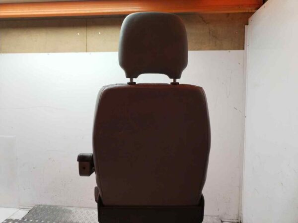 ASIENTO DELANTERO DERECHO 118815