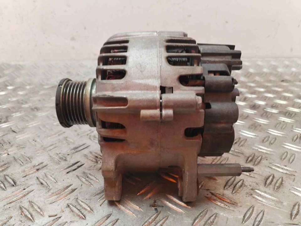 ALTERNADOR 119082