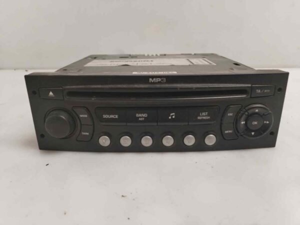 SISTEMA AUDIO / RADIO CD 119877