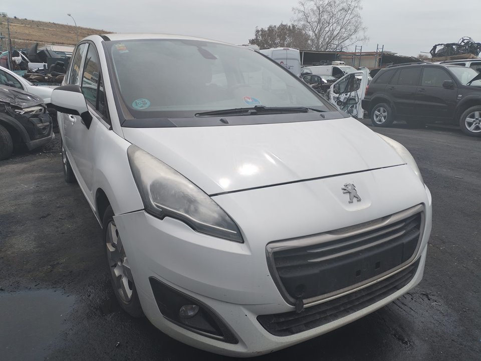 PEUGEOT 5008 del 2015