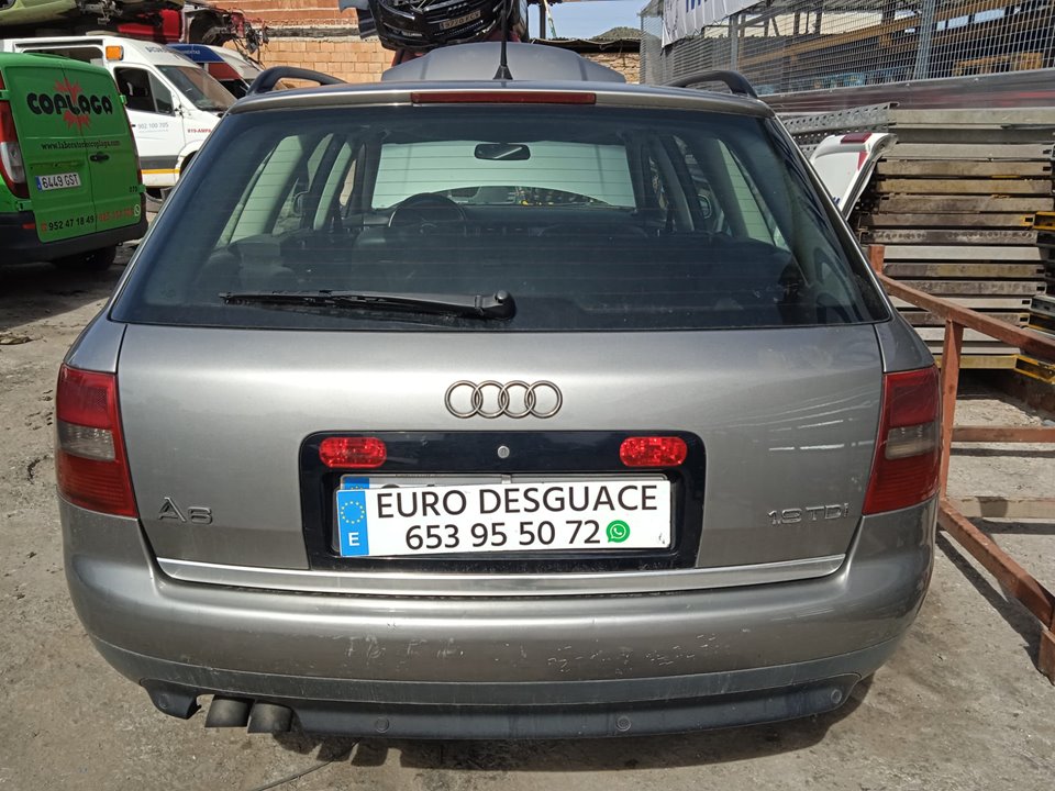 AUDI A6 AVANT (4B5) del 2004