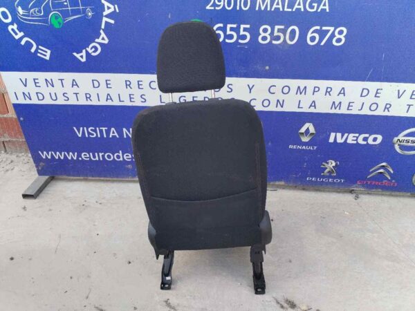 ASIENTO DELANTERO DERECHO 119945