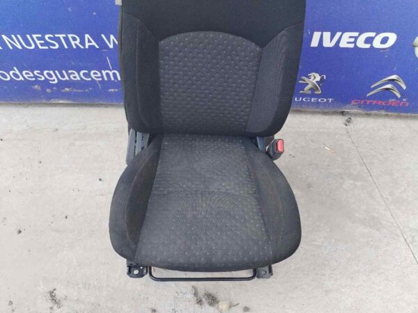 ASIENTO DELANTERO DERECHO 119945