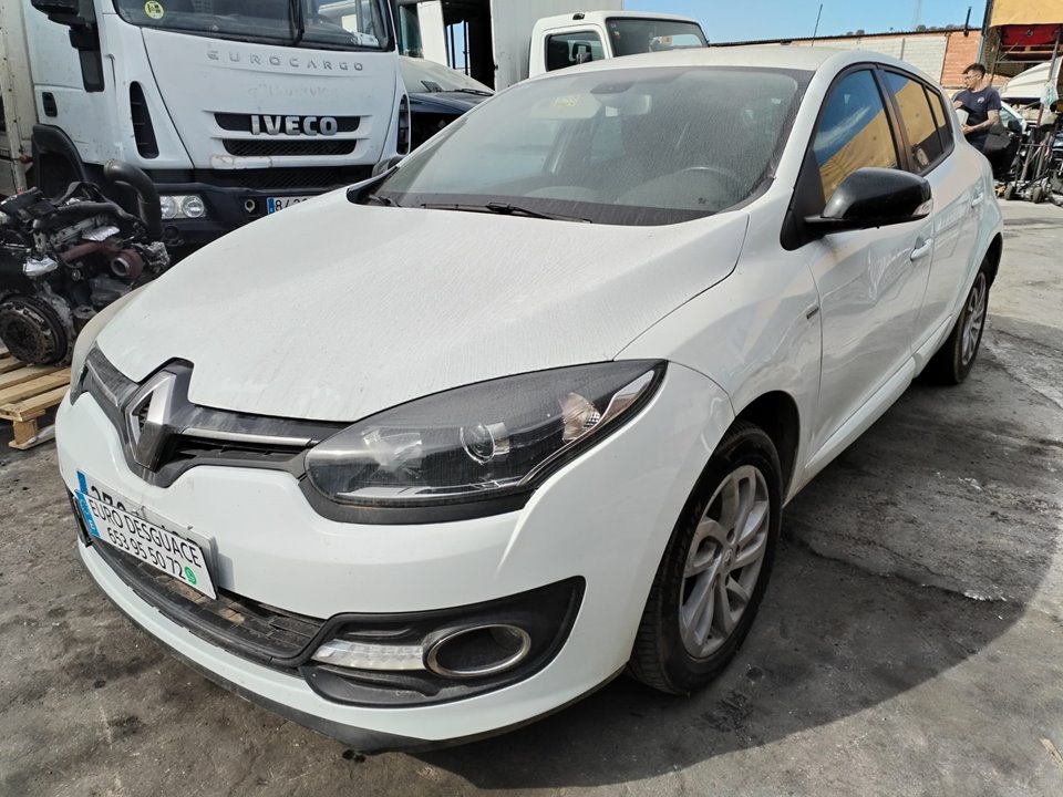 RENAULT MEGANE III BERLINA 5P del 2015