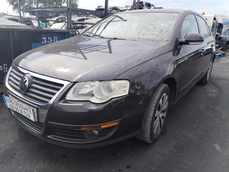 VOLKSWAGEN PASSAT BERLINA (3C2) del 2009