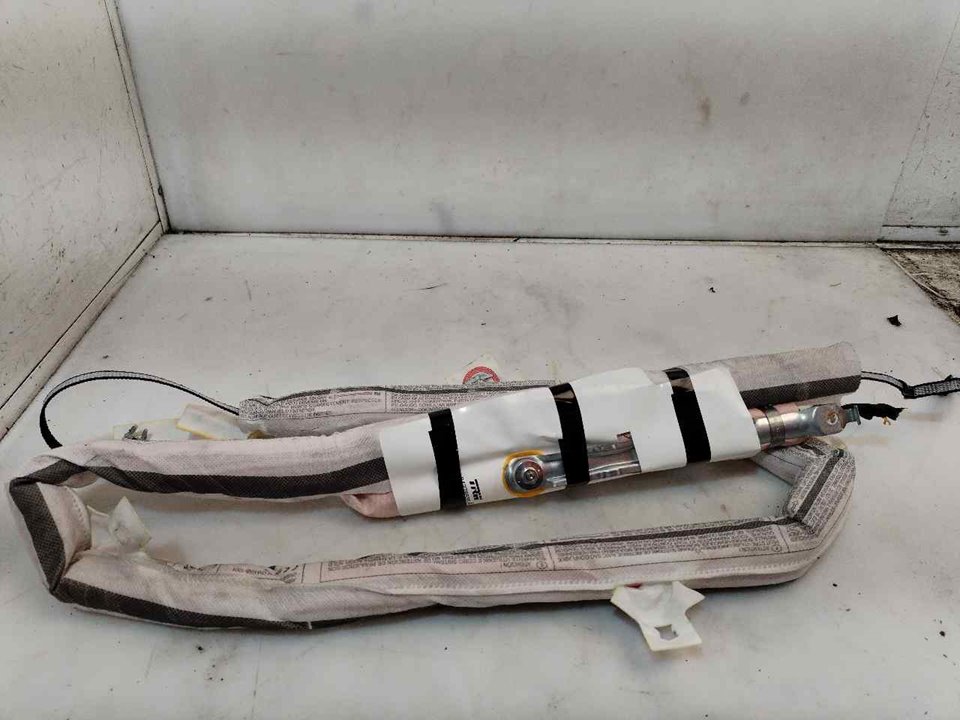 AIRBAG CORTINA DELANTERO DERECHO 121537