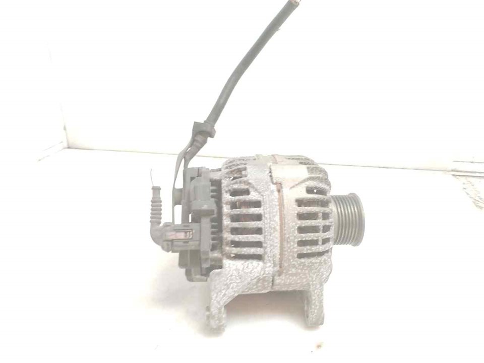 ALTERNADOR 121615