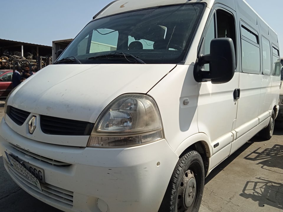 RENAULT MASTER II FASE 2 CAMIÓN/CHASIS del 2008