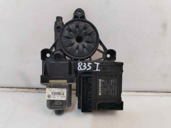 MOTOR ELEVALUNAS DELANTERO IZQUIERDO 121424