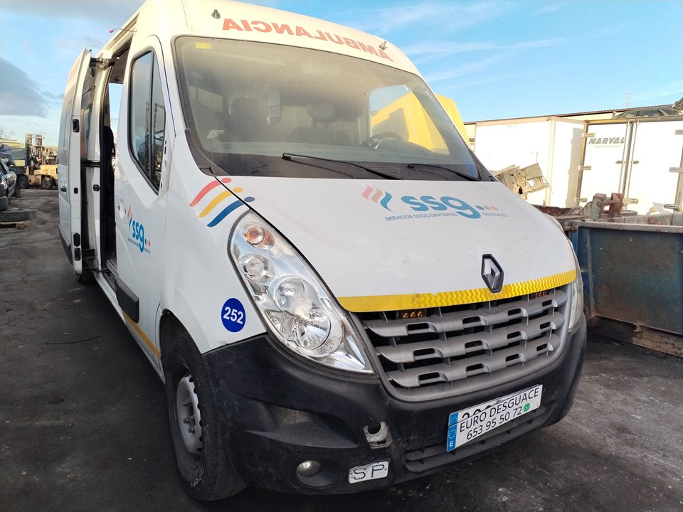 RENAULT MASTER III COMBI del 2014