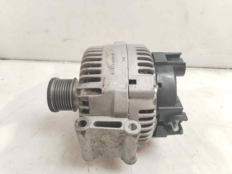 ALTERNADOR 122572