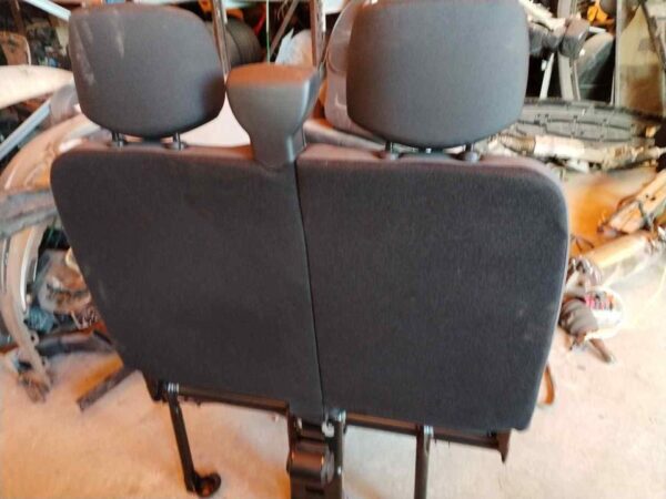 ASIENTO DELANTERO DERECHO 124648