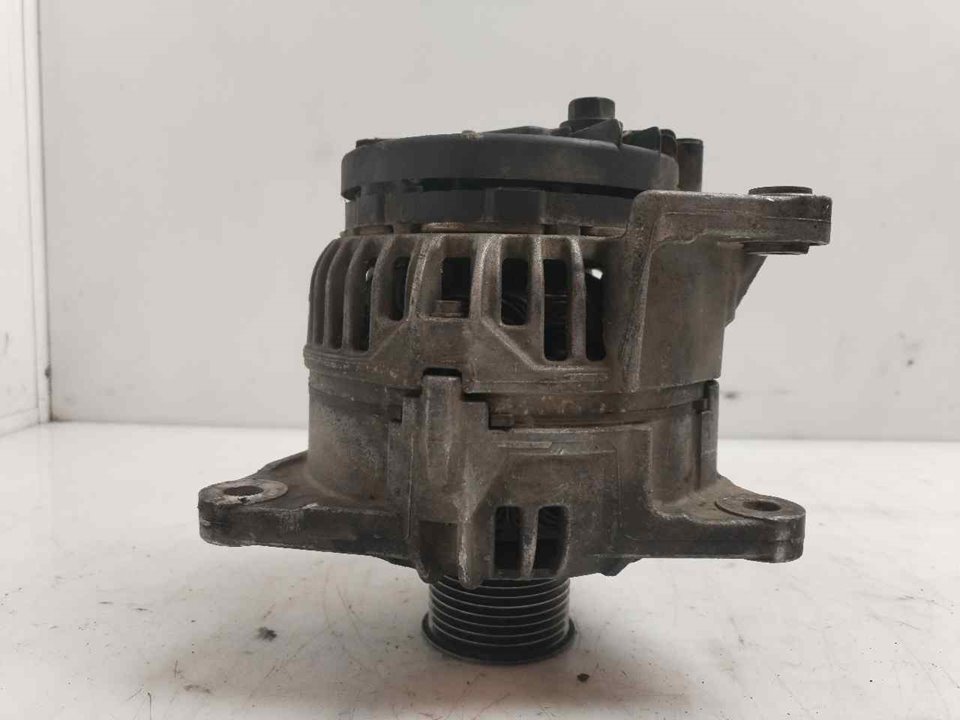 ALTERNADOR 124525