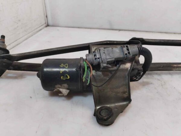 MOTOR LIMPIA DELANTERO 121687