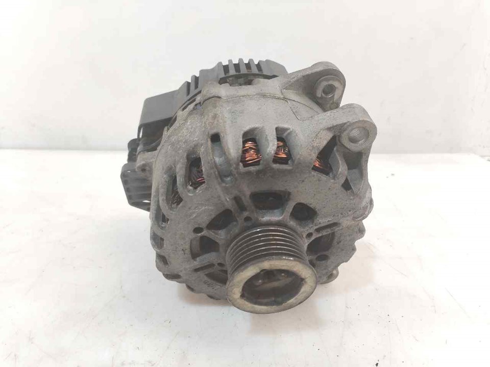 ALTERNADOR 124157