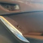 GUARNECIDO PUERTA DELANTERA DERECHA 110600